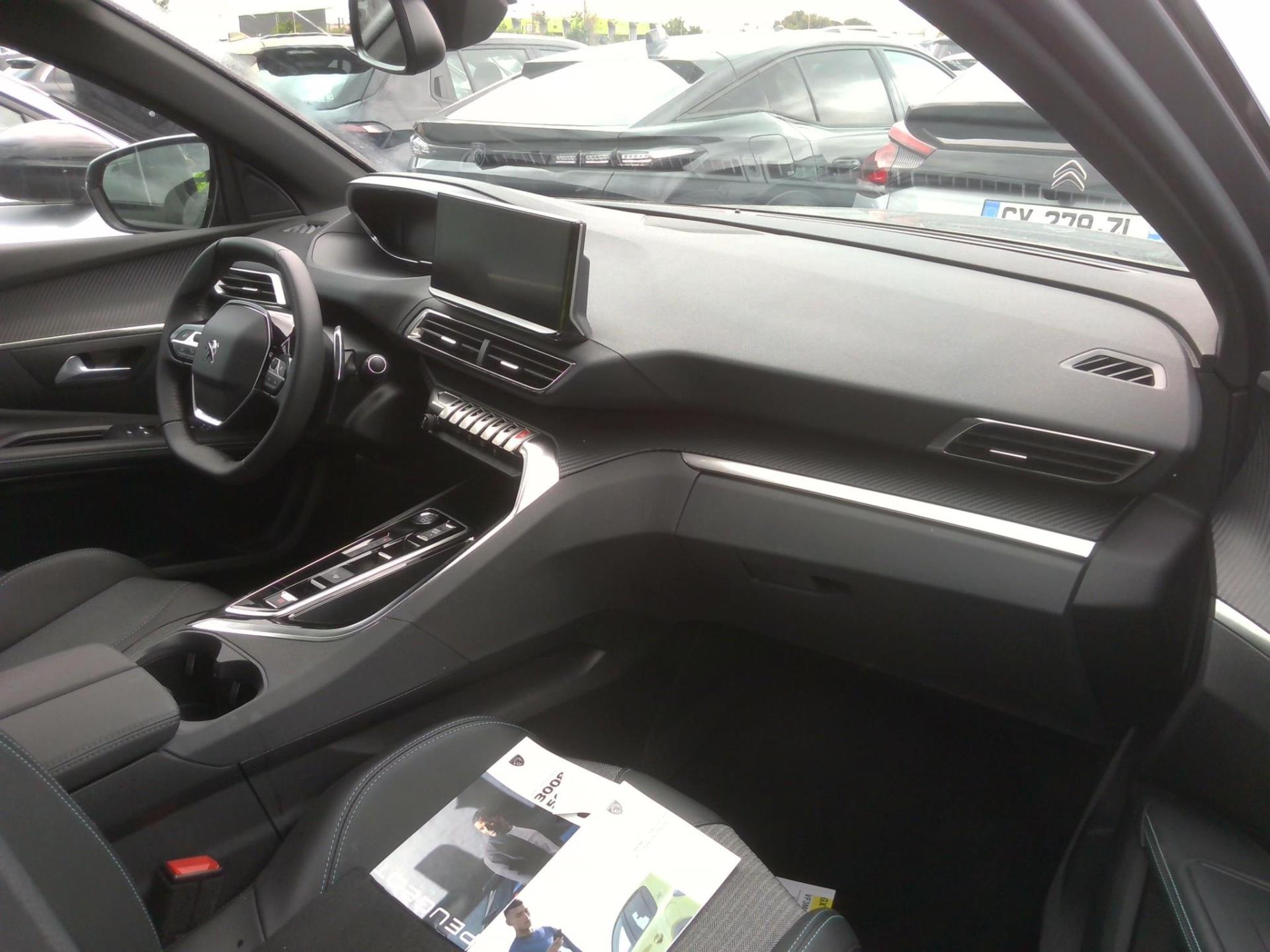 Peugeot 5008 BlueHDi 130ch S&S EAT8 Allure Pack 2024