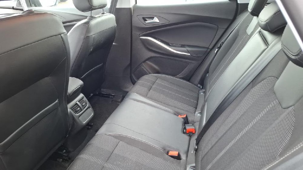 Foto Opel Grandland 11