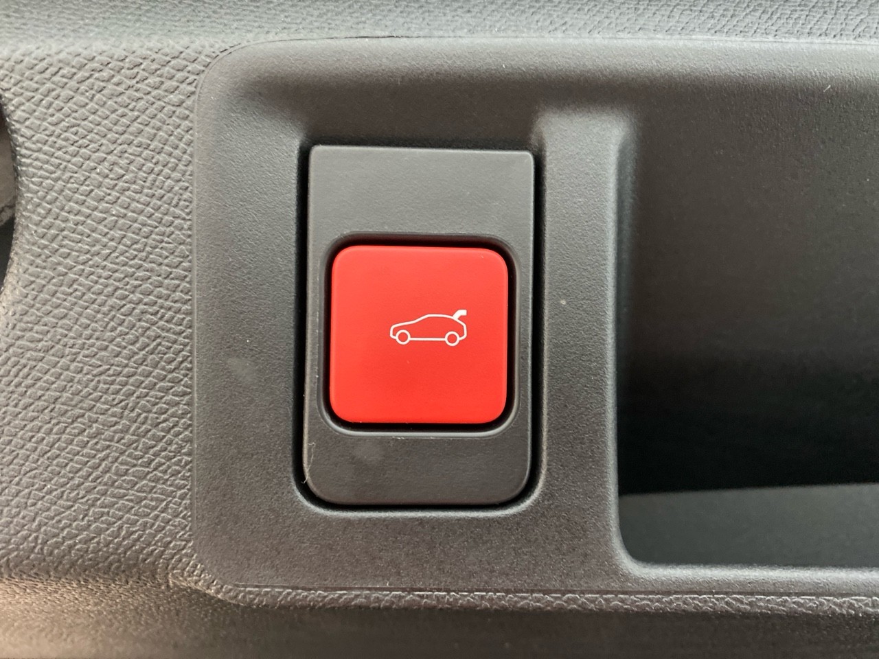 Peugeot 308 SW PHEV 225 e-EAT8 GT 2024