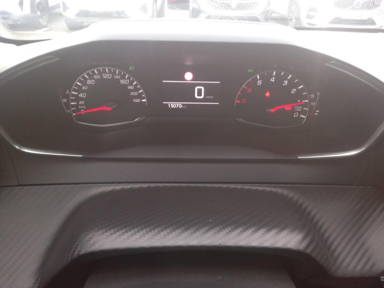 Foto Peugeot 208 5