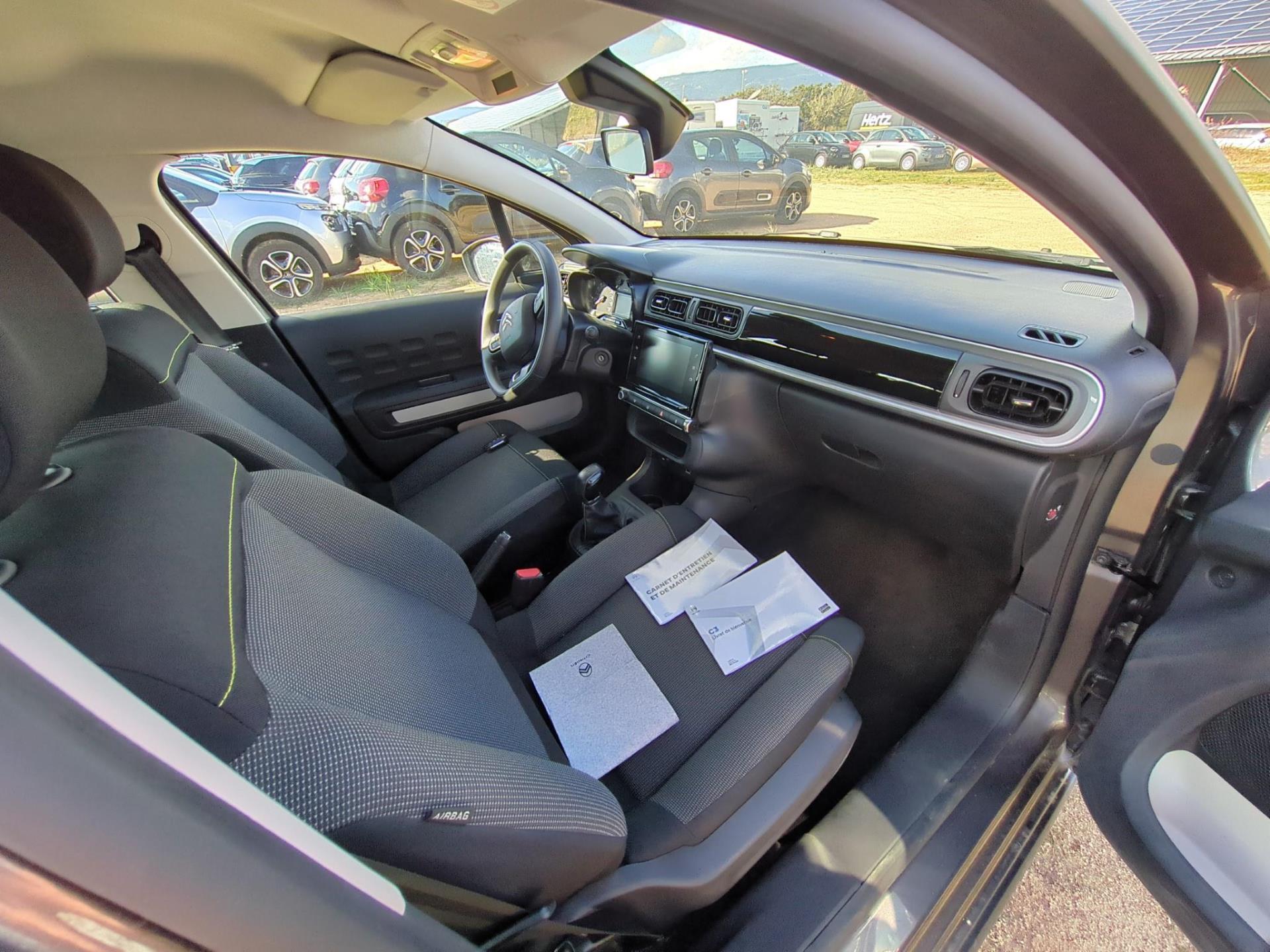Citroen C3 PureTech 83 ch BVM5 Plus 2024