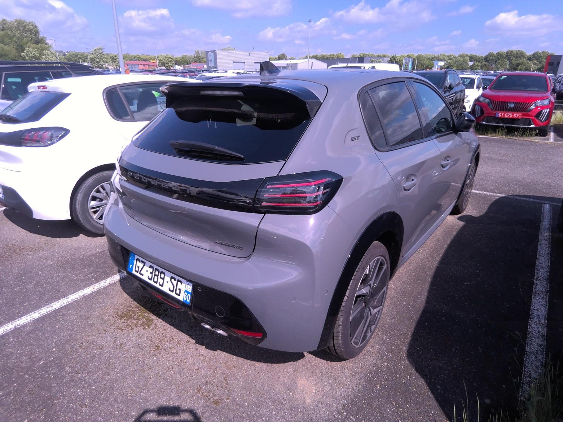 Peugeot 208 Hybrid 136 e-DCS6 GT 2024