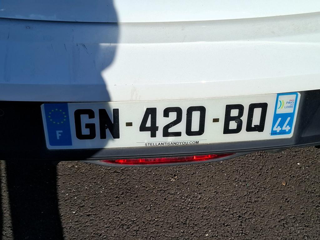 Peugeot 208 PureTech 100 S&S EAT8 Active Pack 2023