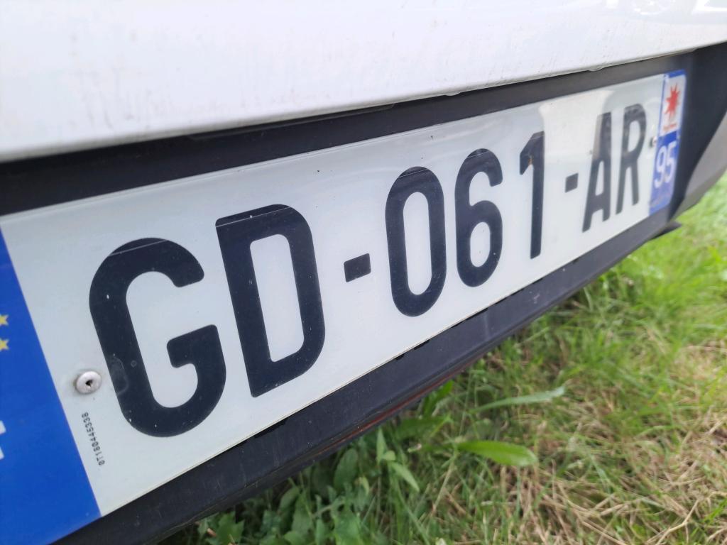 Peugeot 208 BLUEHDI 100 S&S BVM6 PREMIUM PACK 2021