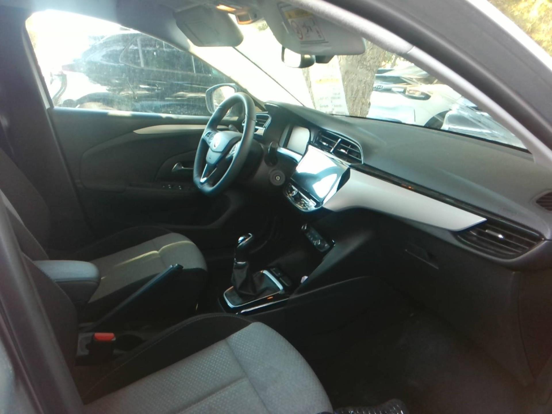 Opel Corsa 1.2 75 ch BVM5 2024
