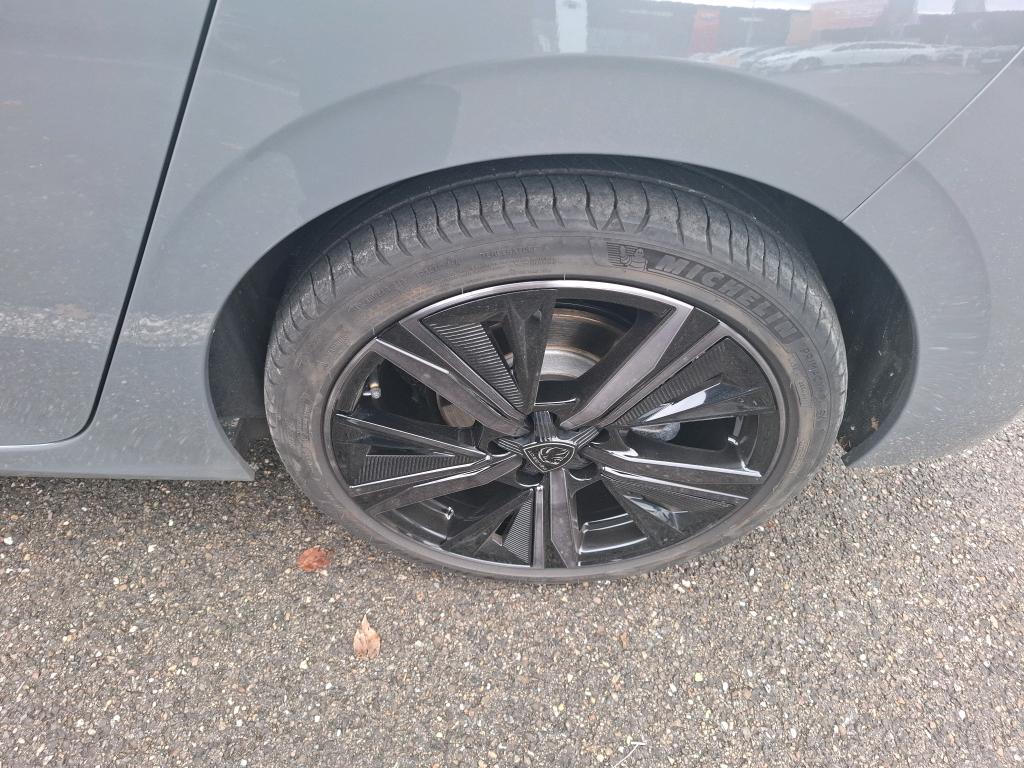 Peugeot 308 PureTech 130ch S&S EAT8 GT 2024