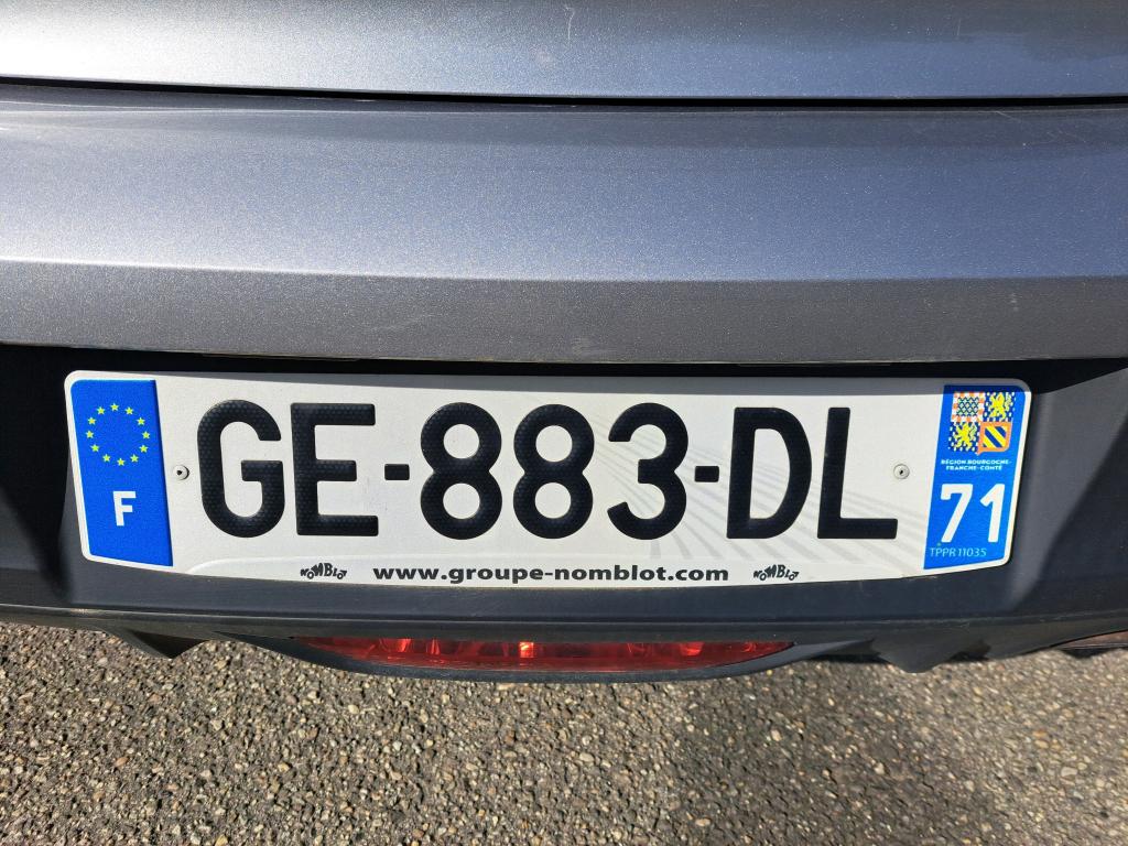 Peugeot 208 BLUEHDI 100 S&S BVM6 PREMIUM 2022