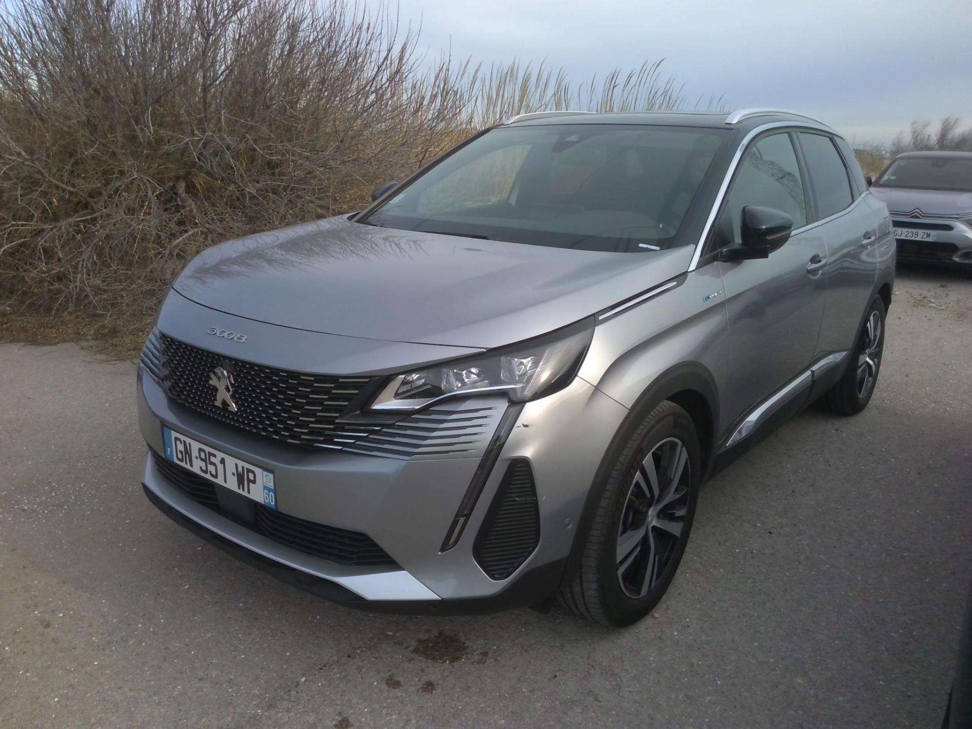 NV 3008 SUV