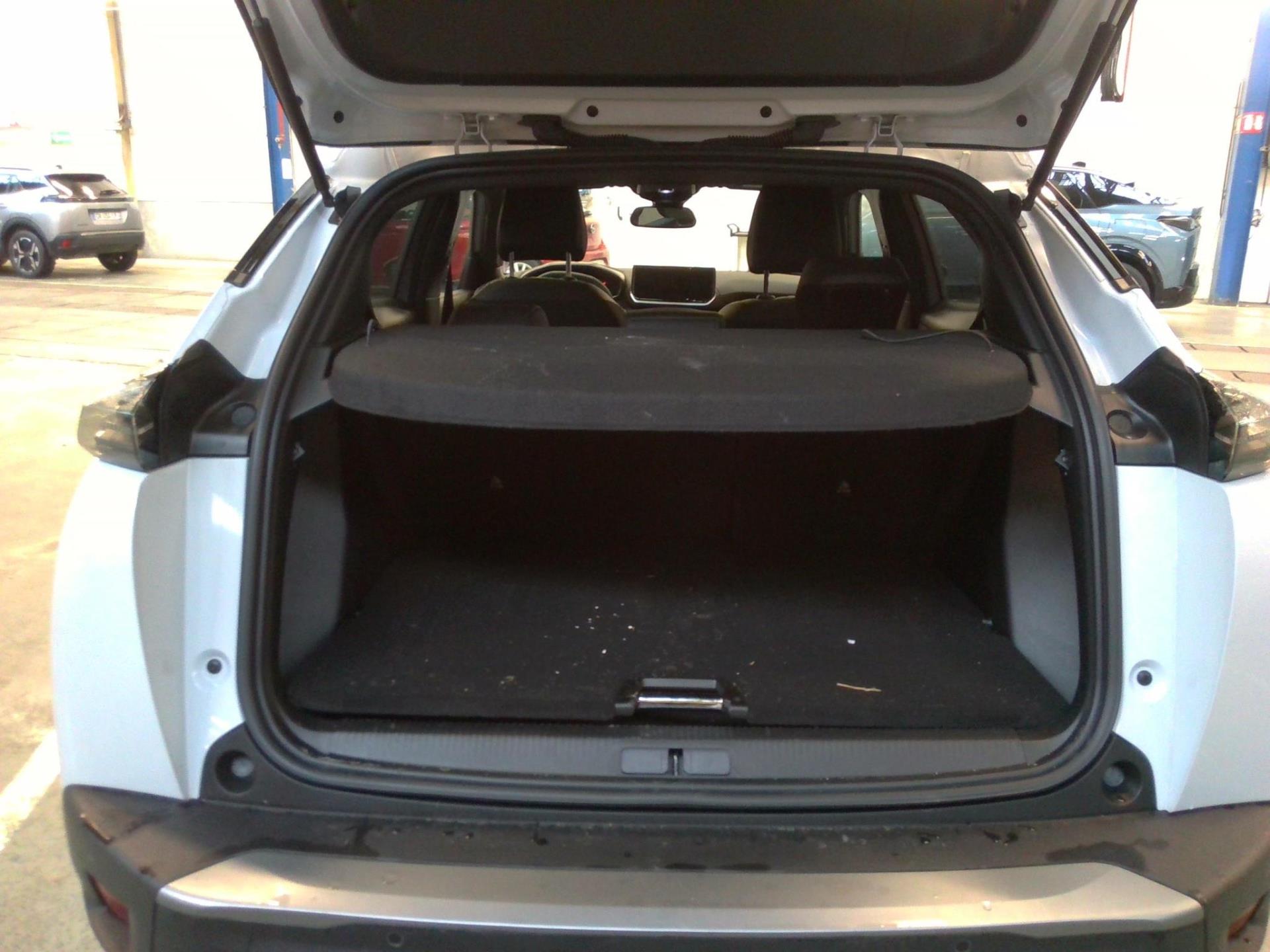 Peugeot 2008 PureTech 100 S&S BVM6 Allure 2024