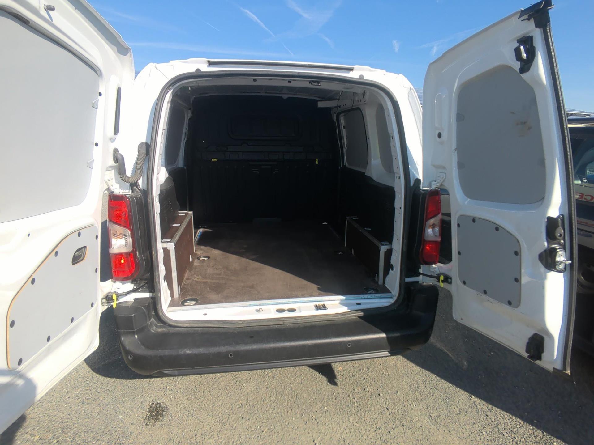 Citroen BERLINGO VAN TAILLE M 1000KG BLUEHDI 100 S&S BVM6 2024