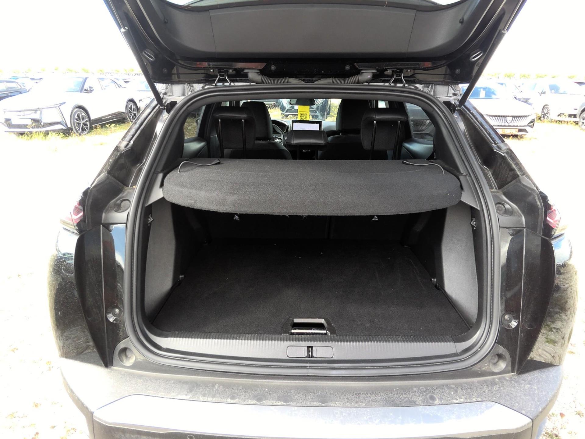 Peugeot 2008 Hybrid 145 ch e-DCS6 Allure 2026