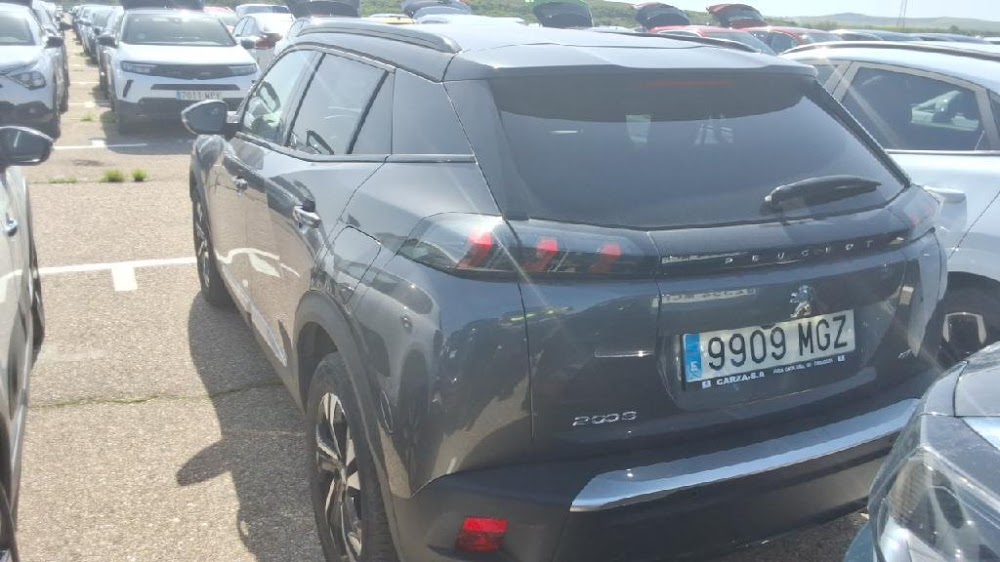 Foto Peugeot 2008 13