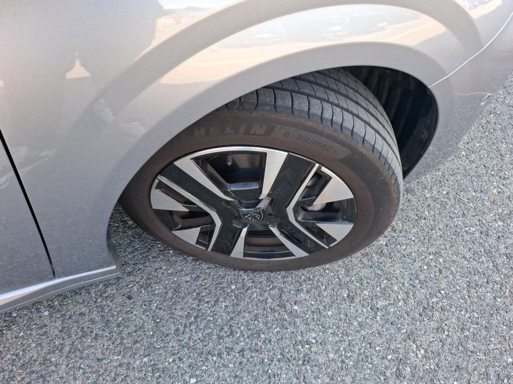Peugeot 208 100 S&S BVM6 Allure 2025