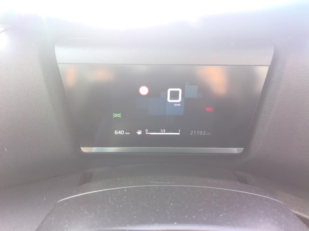 Foto Volvo C4 X 5