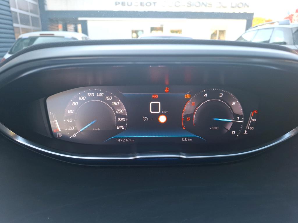 Peugeot 3008 BlueHDi 130ch S&S BVM6 Allure Pack 2022