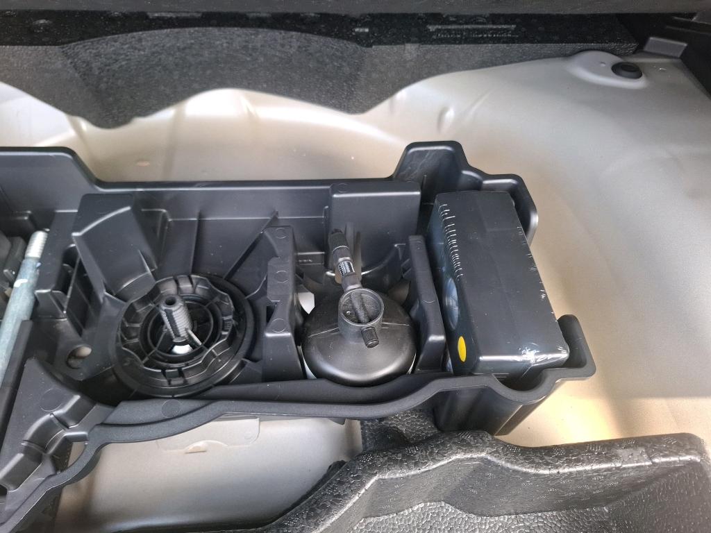 Peugeot 2008 PureTech 130 S&S BVM6 Allure Pack 2023