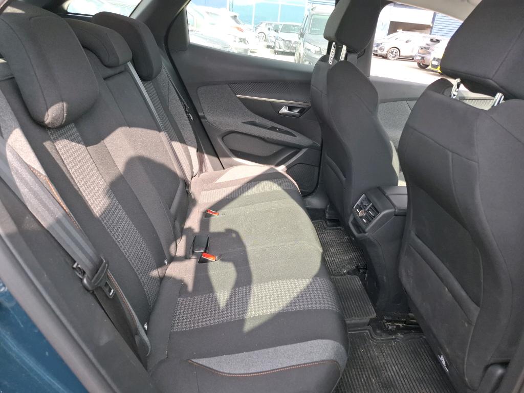 Peugeot 3008 BlueHDi 130ch S&S EAT8 Active Business 2021