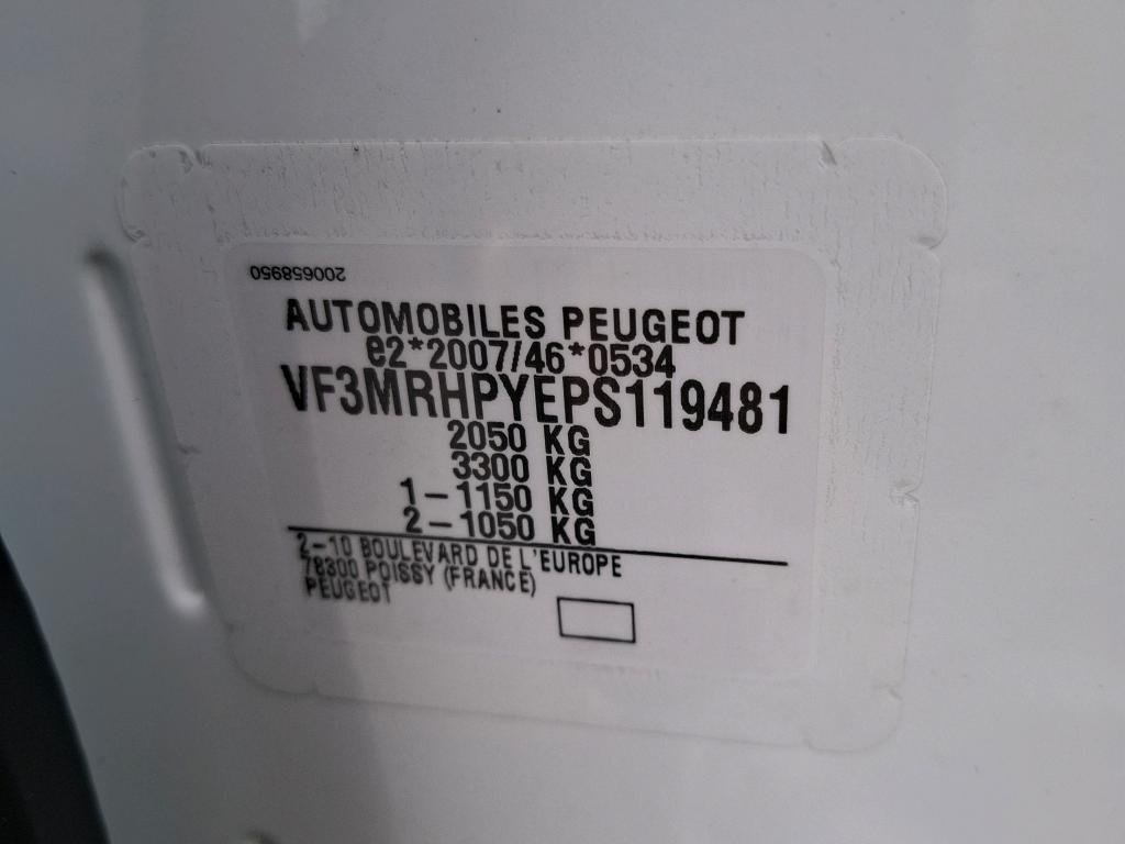Peugeot 3008 Hybrid 136 e-DCS6 GT 2024