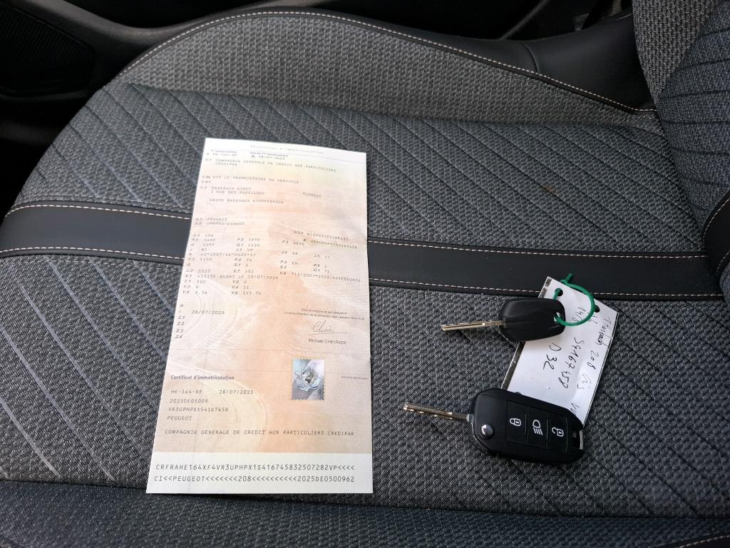Peugeot 208 Hybrid 110 ch e-DCS6 Allure 2025
