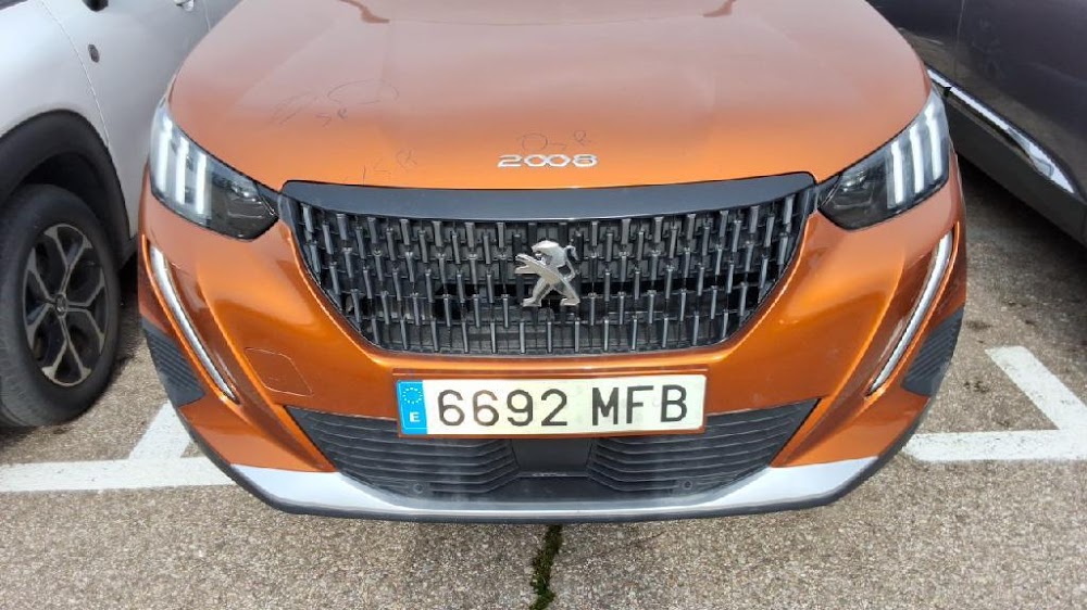 Peugeot 2008 2008 GT Gasolina 130 S&S 6 Vel. MAN.