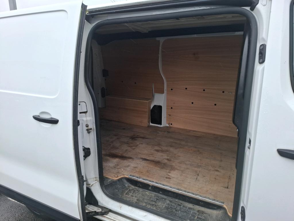 Peugeot EXPERT FGN TOLE STANDARD 1.5 BLUEHDI 120 S&S BVM6 PREMIUM 2022