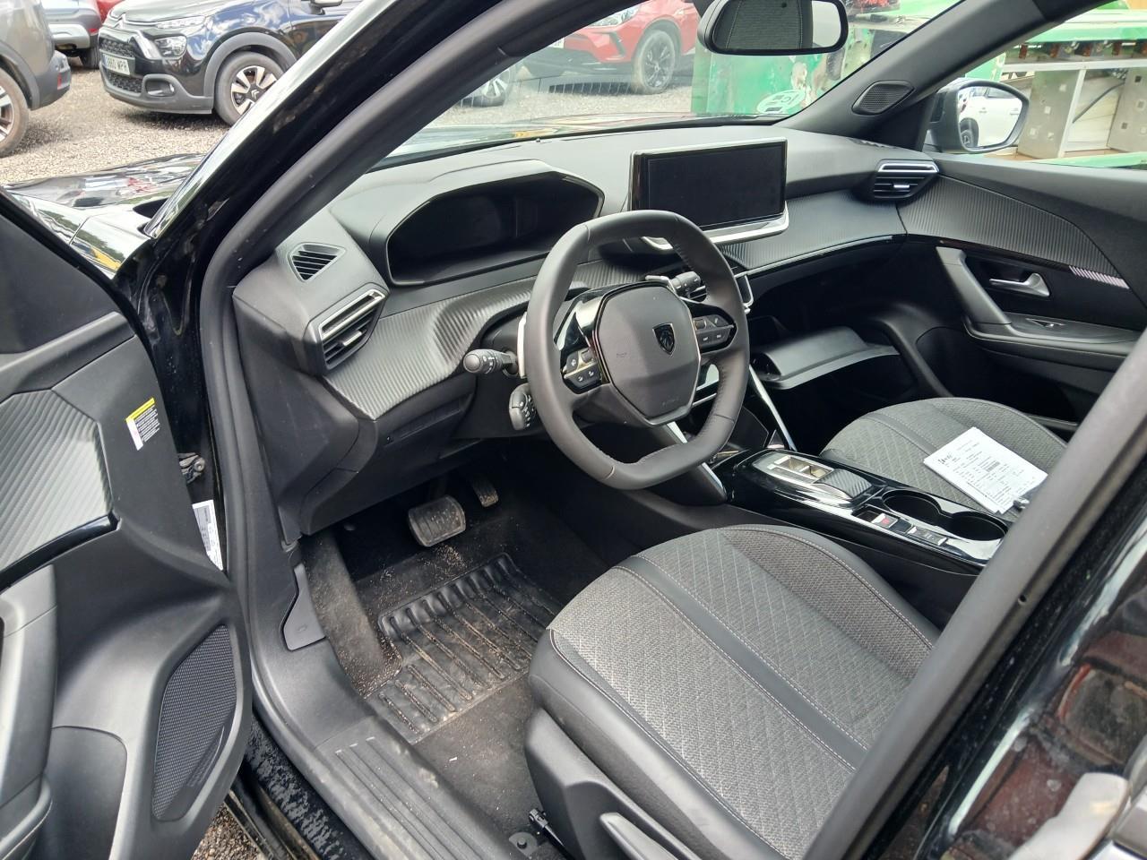 Foto Peugeot 2008 11