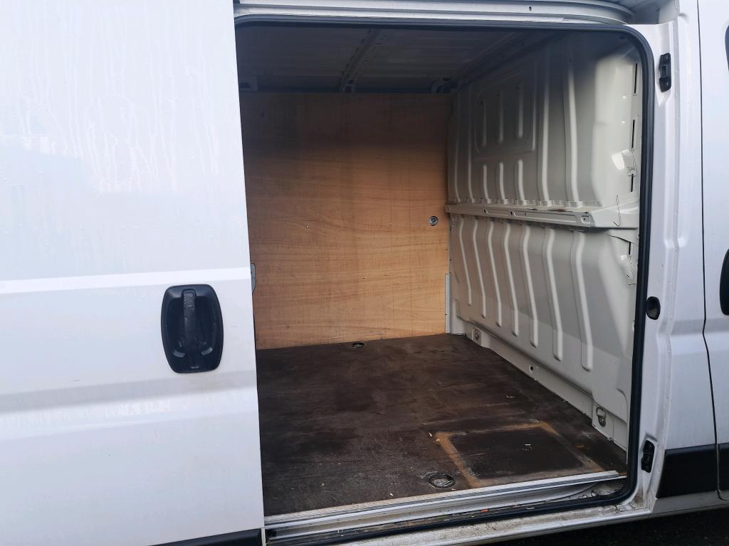 Peugeot BOXER TOLE 330 L2H1 BLUEHDI 140 S&S ASPHALT 2022