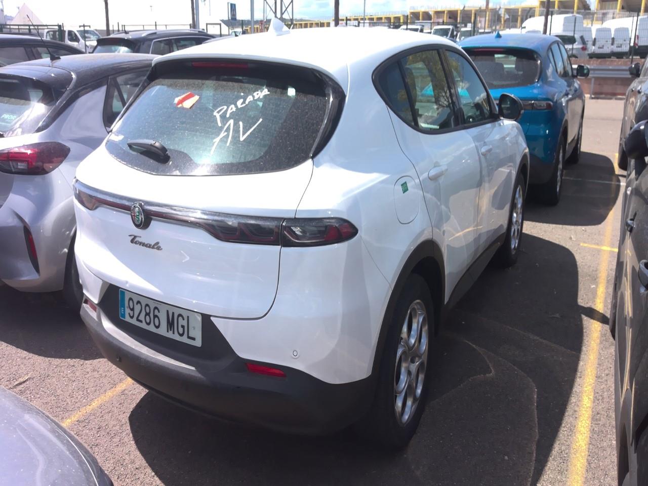 Foto Alfa Romeo Tonale 4