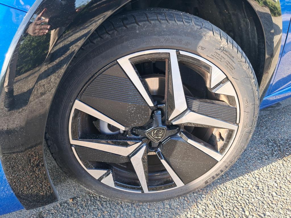 Peugeot 208 Hybrid 110 e-DCS6 GT 2025