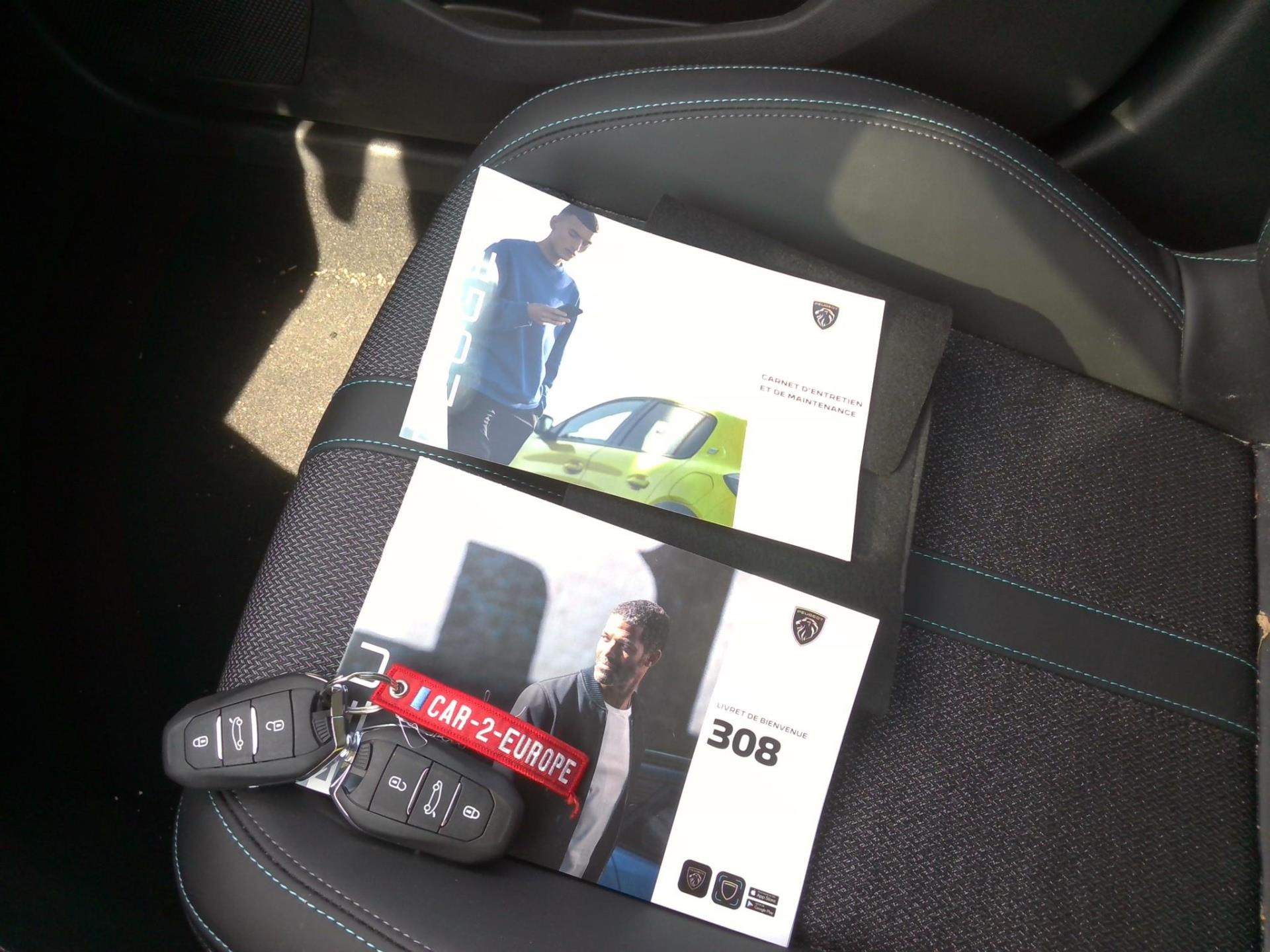 Peugeot 308 PHEV 180 e-EAT8 Allure 2024