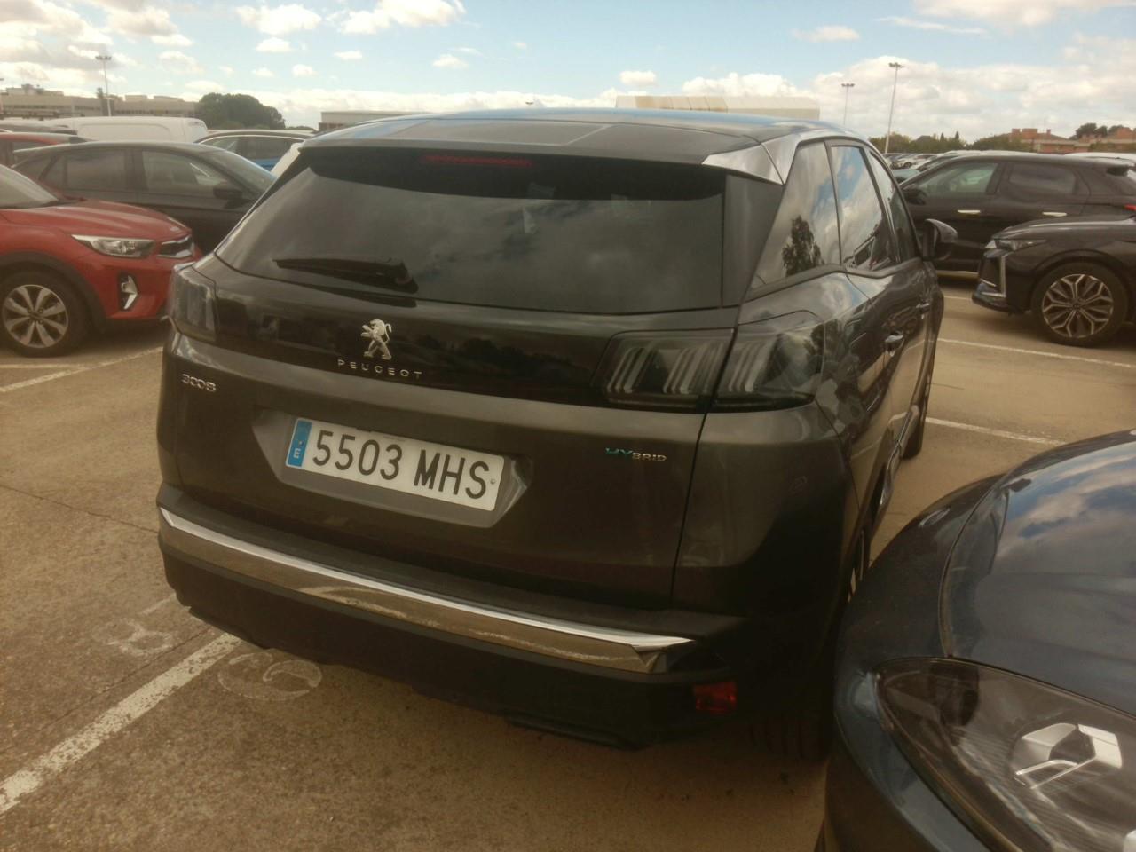 Foto Peugeot 3008 Hybrid 8