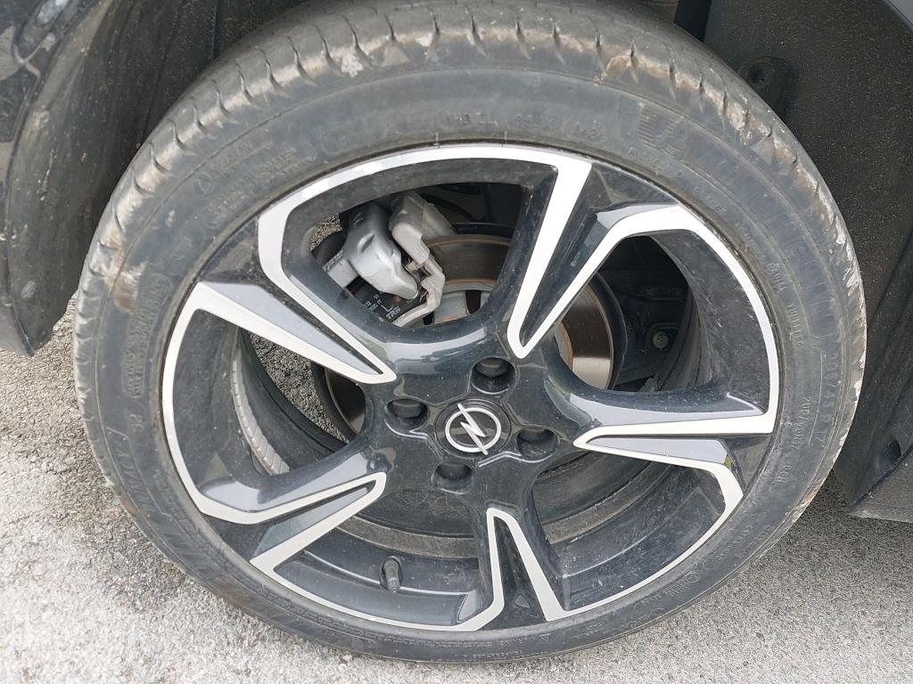 Opel Corsa 1.2 Turbo Hybrid 136 ch e-DCT6 GS 2024