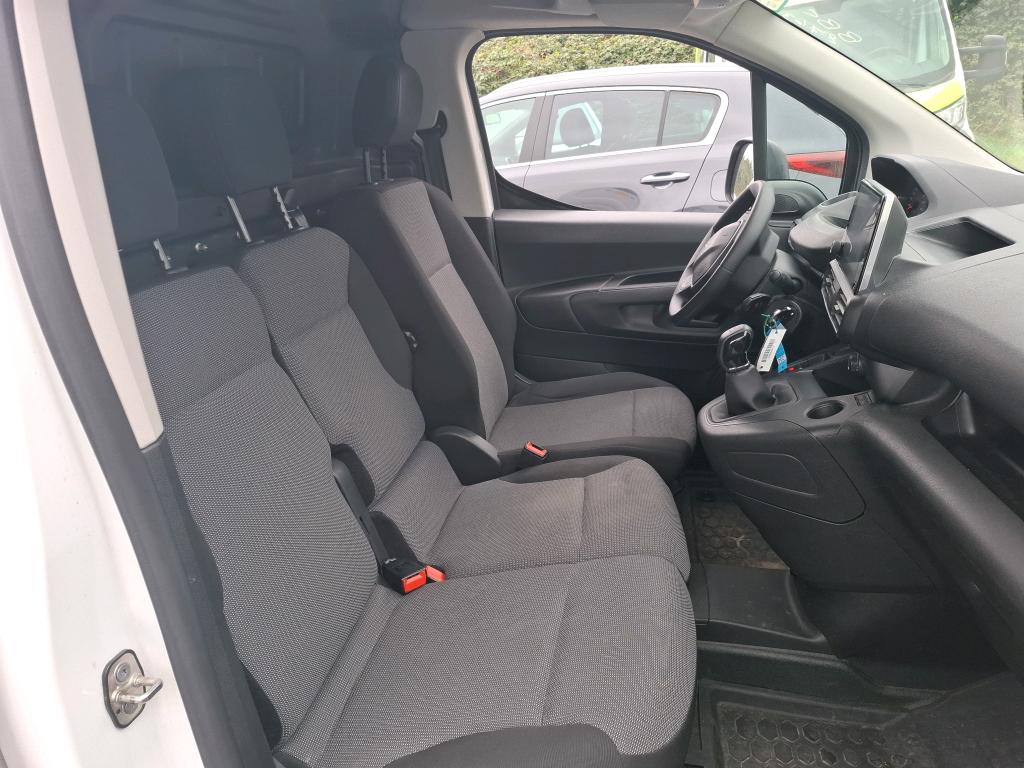 Peugeot PARTNER FOURGON STANDARD 650 KG BLUEHDI 100 S&S BVM5 PREMIUM 2020