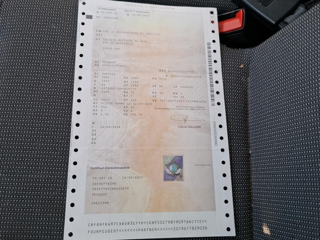 Peugeot PARTNER FOURGON STANDARD 650 KG BLUEHDI 100 BVM5 PREMIUM 2019