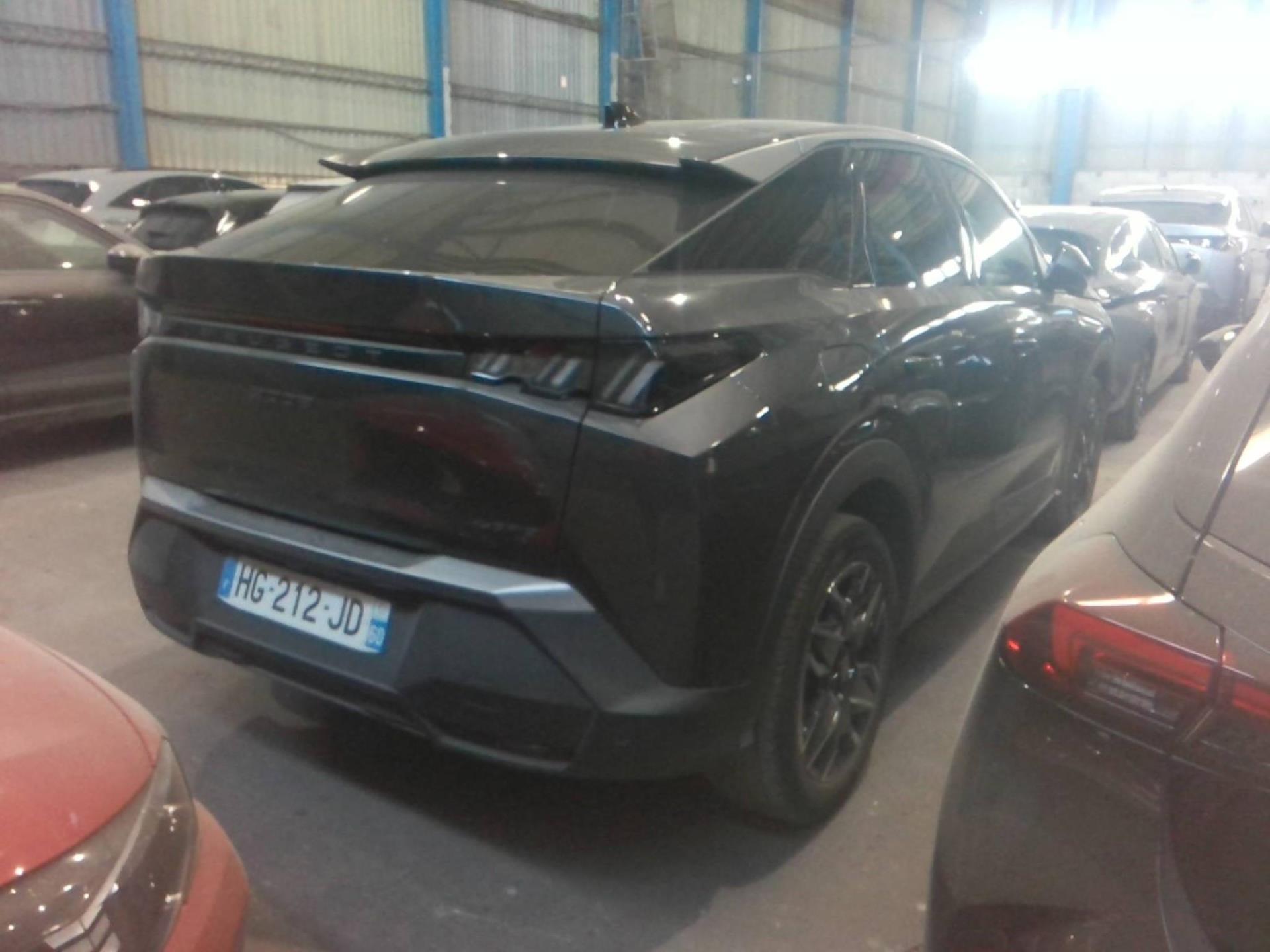 Peugeot 3008 Hybrid 145 e-DCS6 Allure 2025