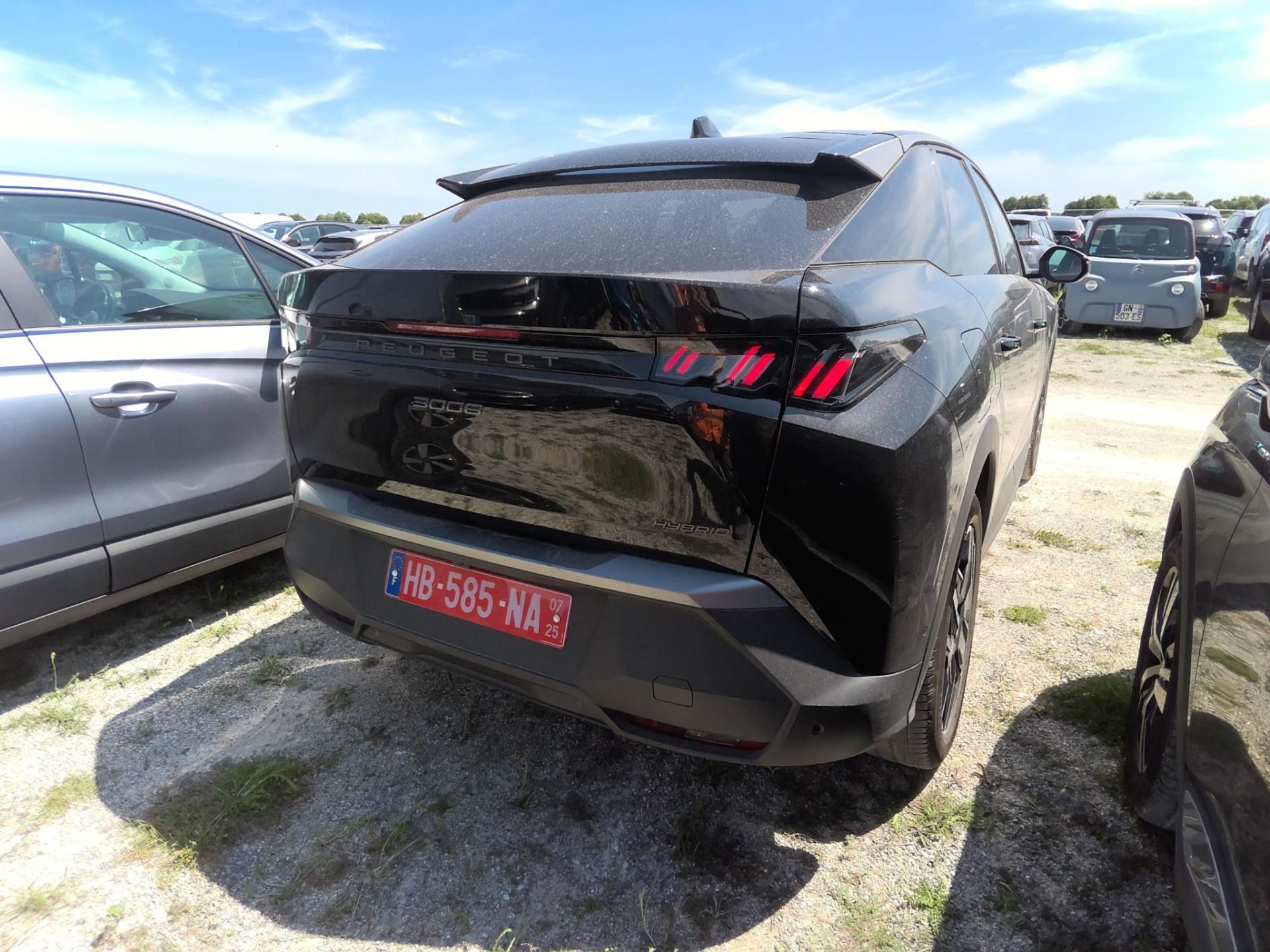 Peugeot 3008 Hybrid 136 e-DCS6 Allure 2025