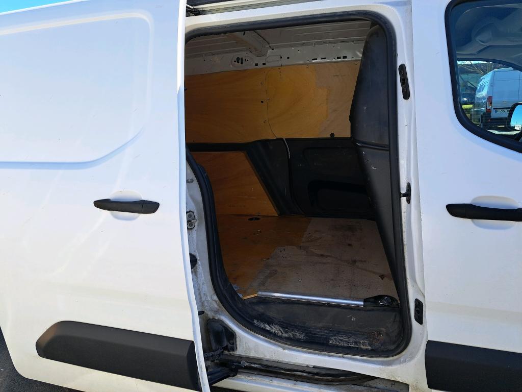 Peugeot PARTNER FOURGON STANDARD 650 KG BLUEHDI 100 S&S BVM5 PREMIUM 2019