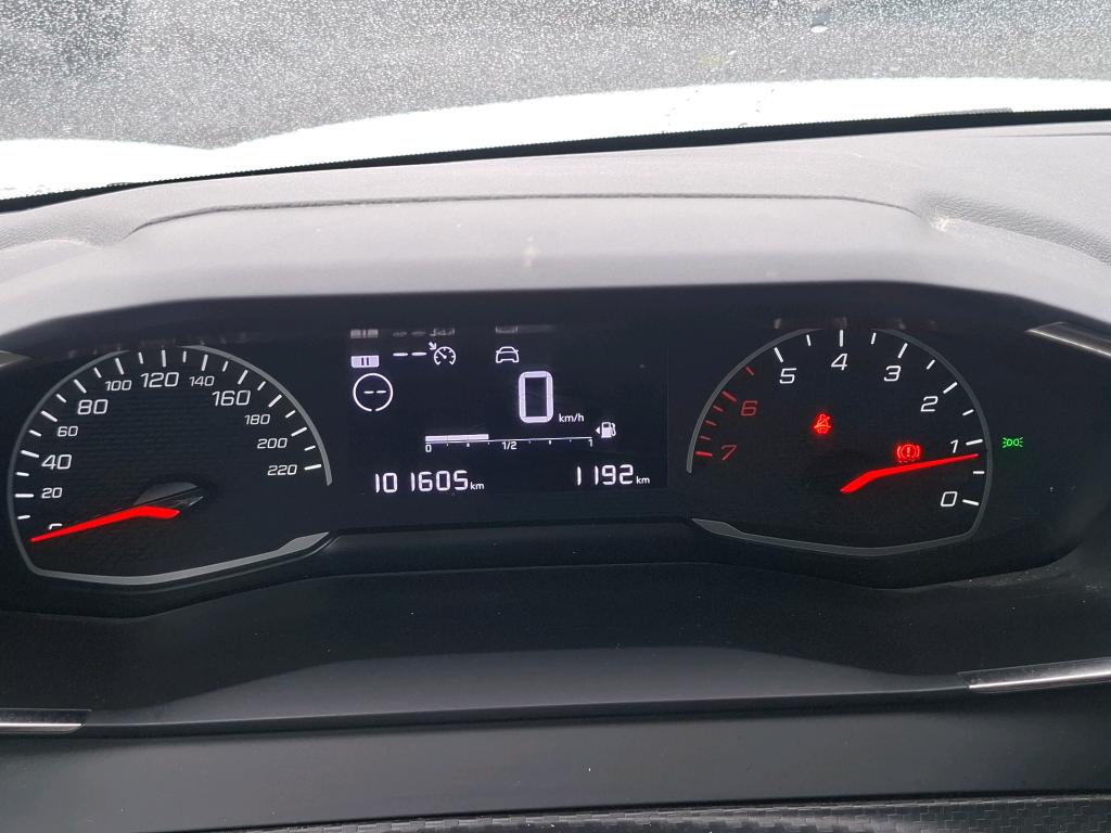 Peugeot 208 BLUEHDI 100 S&S BVM6 PREMIUM 2022