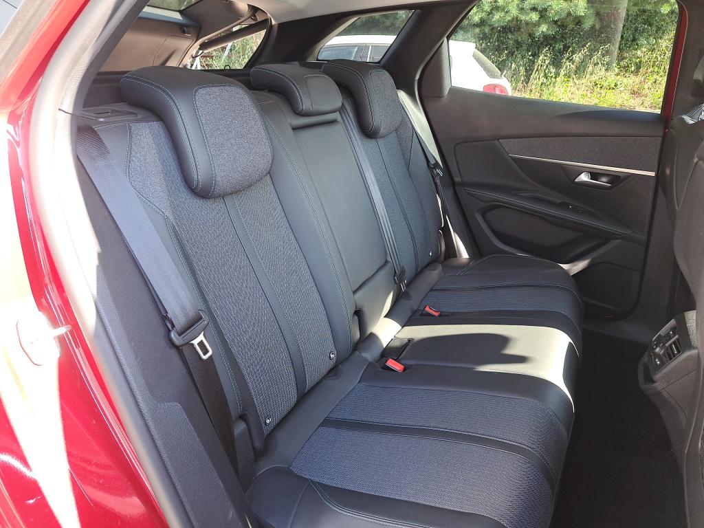 Peugeot 3008 Puretech 130ch S&S BVM6 Allure Pack 2021