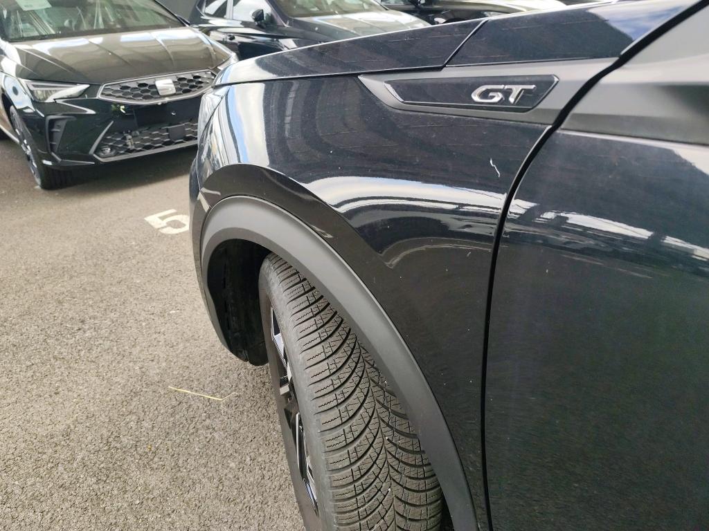 Peugeot 2008 BlueHDi 130 S&S EAT8 GT 2023