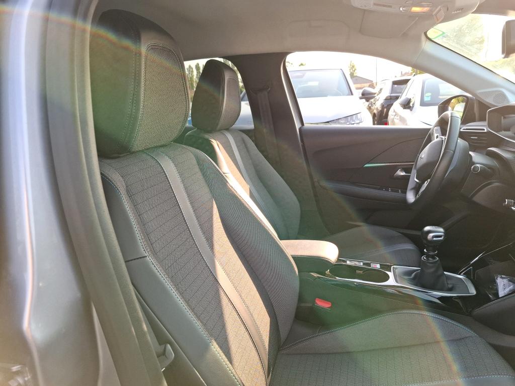 Peugeot 208 BlueHDi 100 S&S BVM6 Allure Pack 2021