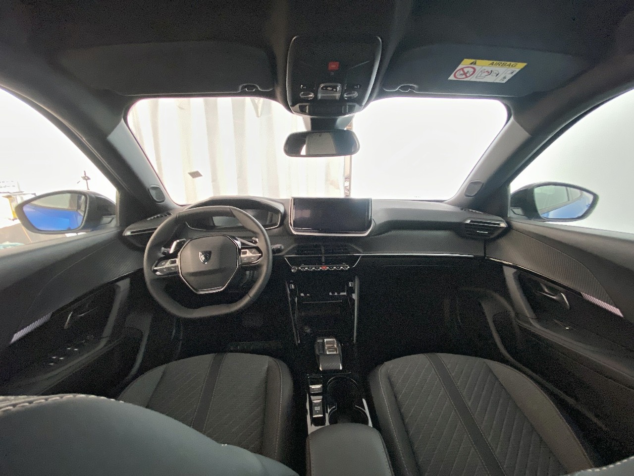 Peugeot 2008 Hybrid 136 e-DCS6 Allure 2024