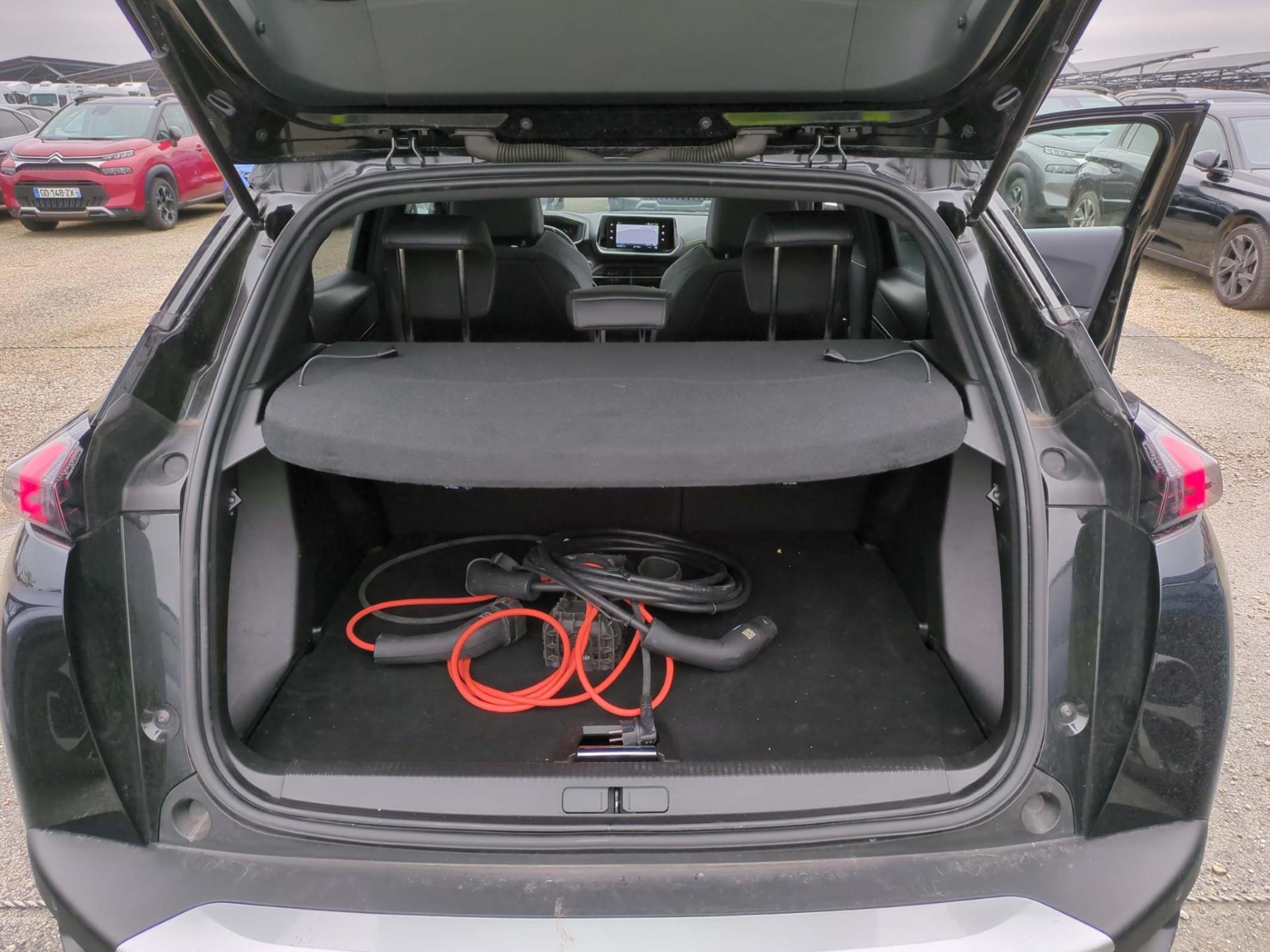 Peugeot 2008 Electrique 136 ch GT 2023