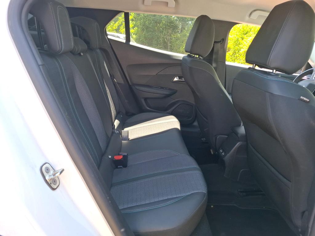 Peugeot 2008 BlueHDi 130 S&S EAT8 Allure 2022