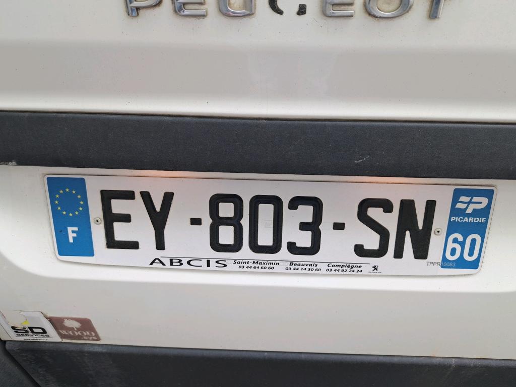 Peugeot BOXER TOLE 330 L1H2 BLUEHDI 110 PREMIUM 2018