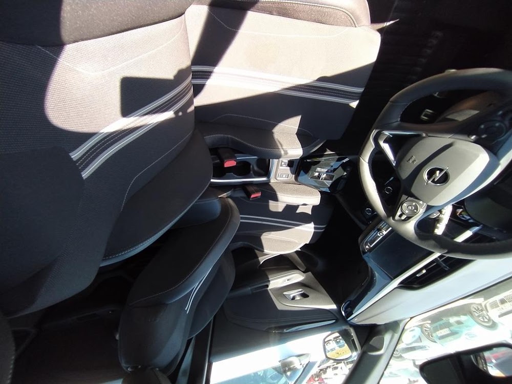 Foto Opel Corsa 14