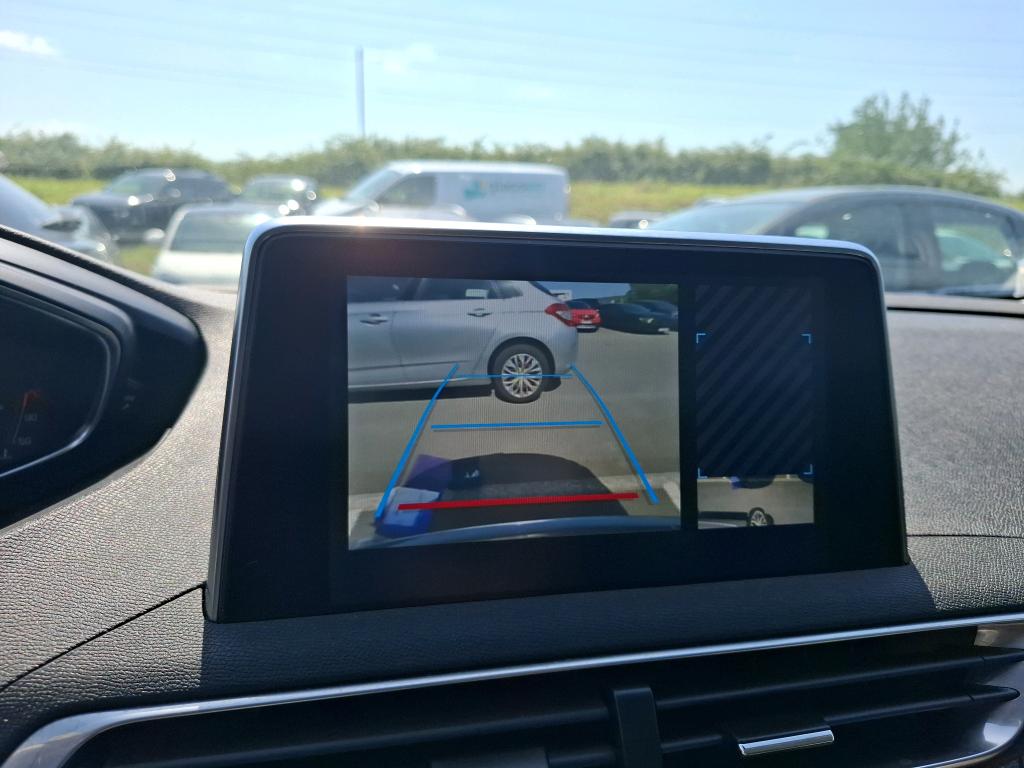 Peugeot 3008 Puretech 130ch S&S EAT8 Allure Business 2020