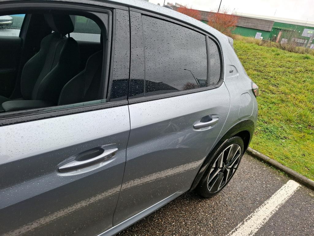 Peugeot 208 PureTech 100 S&S BVM6 GT 2024