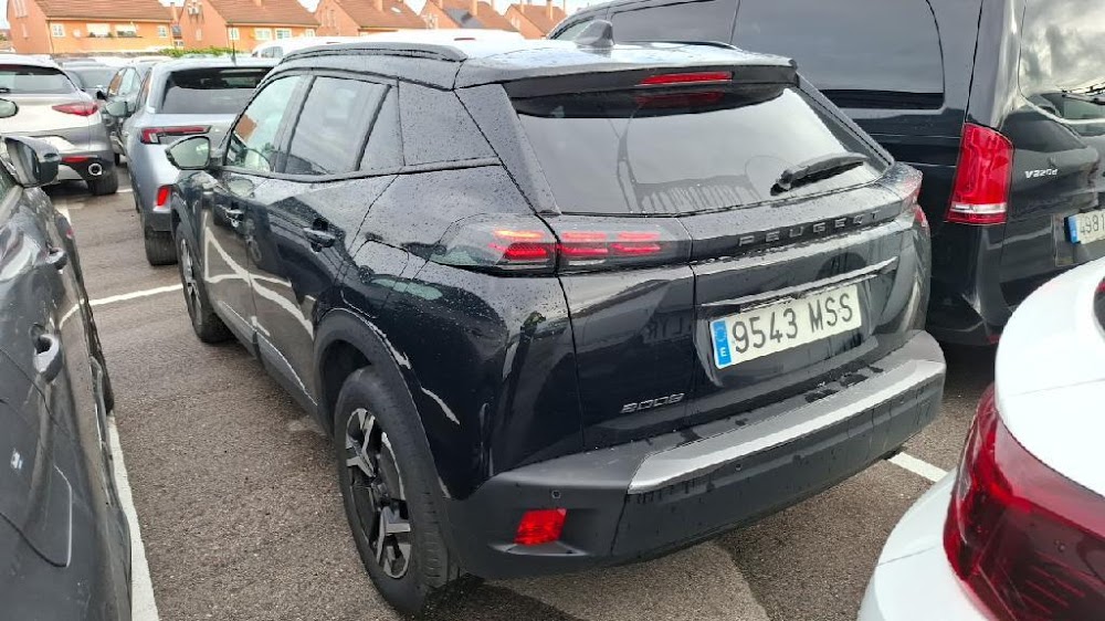 Foto Peugeot 2008 8