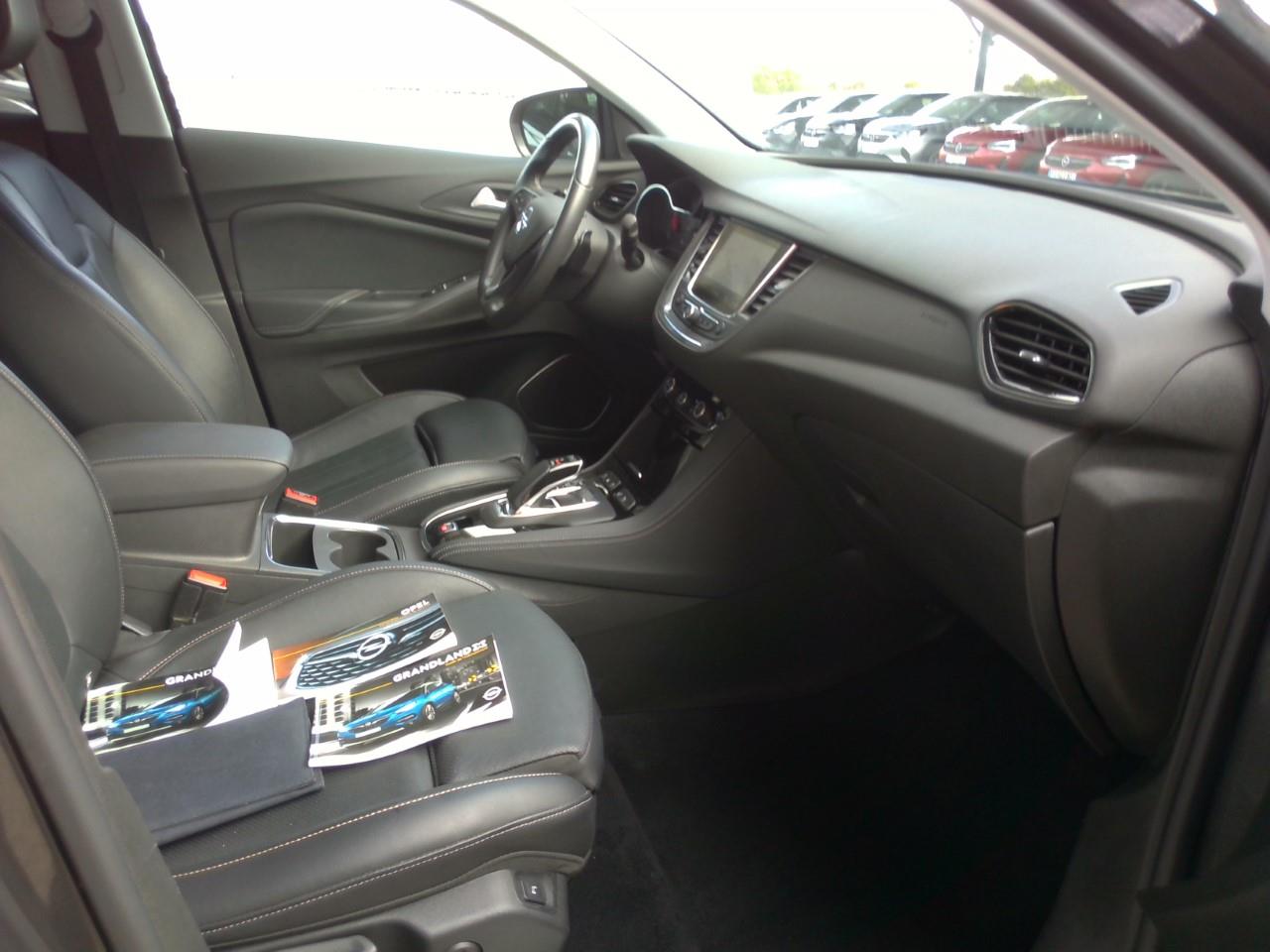 Opel Grandland Hybrid4 300 ch AWD BVA8 Ultimate 2021